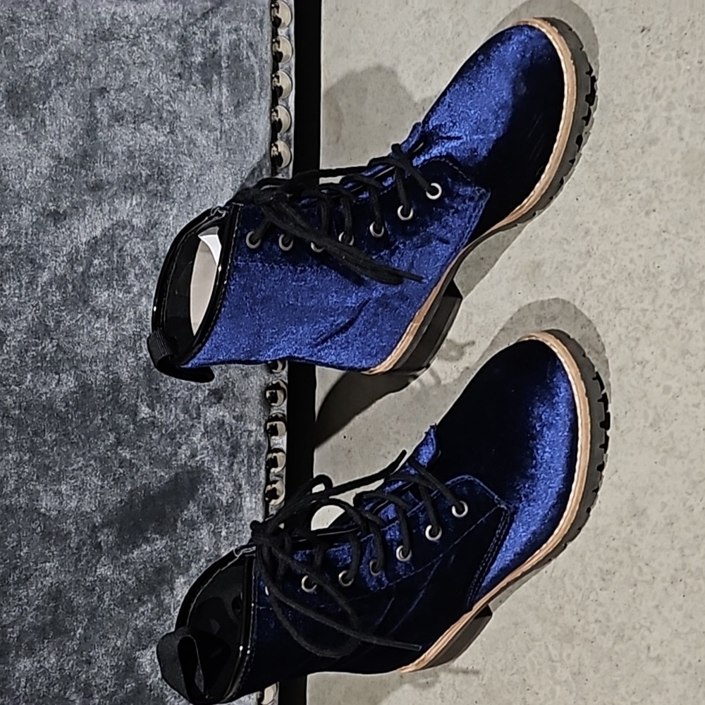 Rare Blue Velvet & Leather Combat Boots RARE ✨ Maggie Navy Suede New!